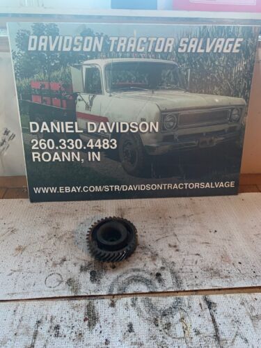 Farmall H HV Early SH Tractor orignal ihc IH motor engine timeing timing gear