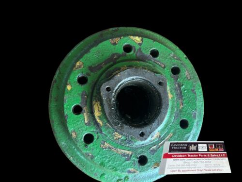 John Deere B heavy duty front hub B2379R Antique Tractor