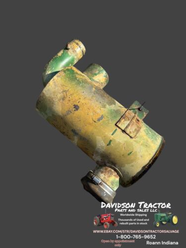 John Deere 1120 Tractor Air Cleaner Assembly