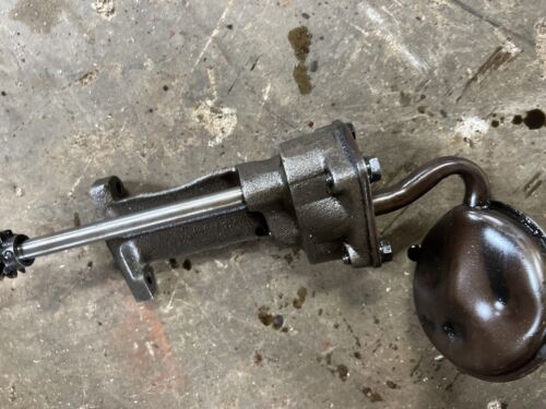 International 460 Gas Oil Pump Antique Tractor