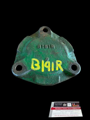 USED JOHN DEERE B TRACTOR DIFFERENTIAL QUIL BEARING HOUSING B191R