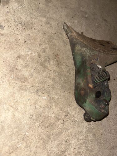 John Deere 70 Clutch Pulley Brake Casting F1405R