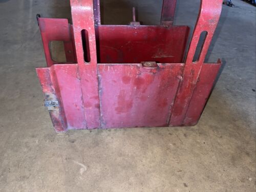 IH International 1586 Left Battery Tray Antique tractor