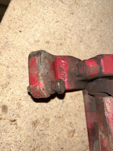 Farmall International 856 Hydraulic Lever