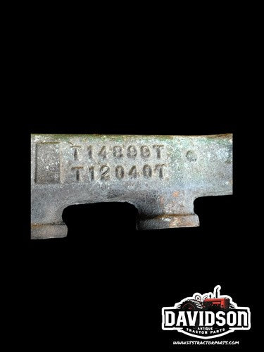 John Deere 1010 Gas Tractor Water Manifold T14899 T12040T coolant pipe