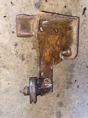 Farmall F20 Tractor front mounting bracket & pulley for cultivator PAIR