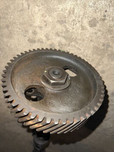 IH Farmall 706 D282 Camshaft W/Gear Antique Tractor #902