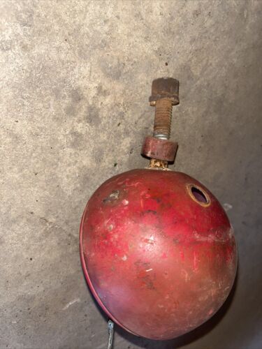 Farmall 560 headlight housing