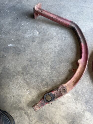IH 560 Wheetland Clutch/Brake Pedals w/rod Antique Tractor