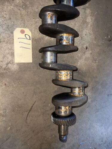751303R5 Crankshaft IH 444 B414 D154 D165