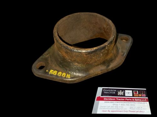 John Deere G Lower Cylinder Head Water Pipe Casting F666R