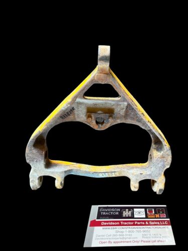 JOHN DEERE 4020 FRONT DRAWBAR SUPPORT AR40402 R33824R R40556R AR32494