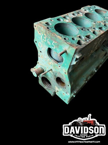 Good Used Oliver 1365 Engine Block 4600967 Antique Tractor