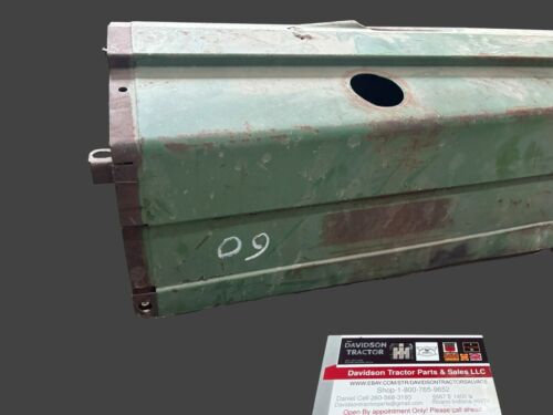 AA6481R John Deere 60 Hood  Nice Original Fits S/N 6035350 up Antique Tractor
