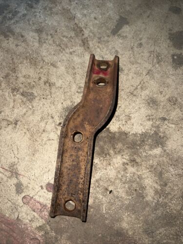 IHC Farmall 340 Bracket
