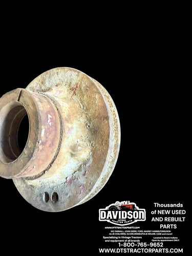 International 544 Diesel (239) Front Crankshaft Pulley Antique Tractor
