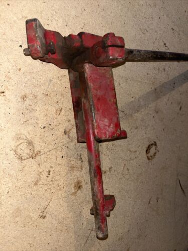 Farmall International 856 Hydraulic Lever