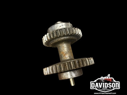 Ford 5640 Transmission Shaft W/Gear Antique Tractor