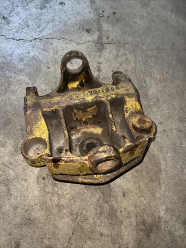 Farmall A Front Bolster Housing 9061-DA Antique Tractor