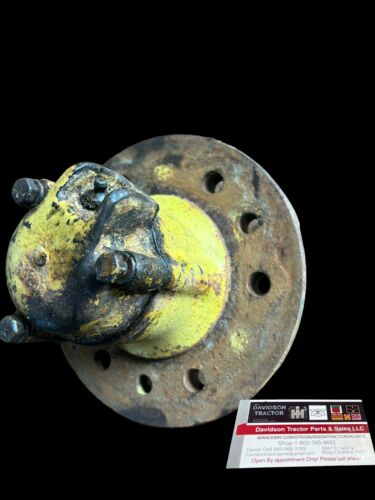 John Deere B Tractor B918R Front Wheel Hub Antique Tractor