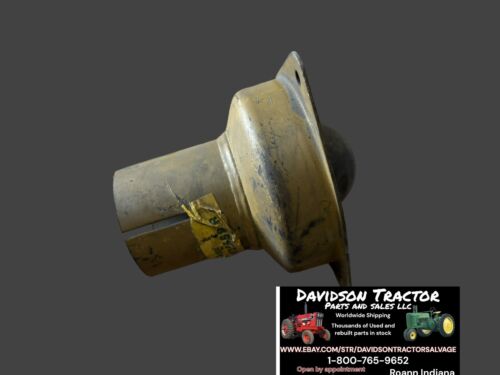 OEM JOHN DEERE AR26558R WATER TRAP 4010 TRACTOR NEW OLD STOCK