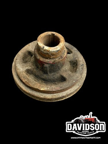 IH International Farmall 504 C-135 Gas Crankshaft Pulley Antique Tractor