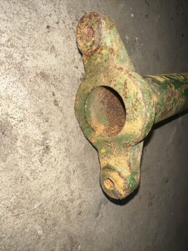 R50215 Hydraulic Pump Drive Shaft Coupler Fits John Deere 4240 4430 4440 4455