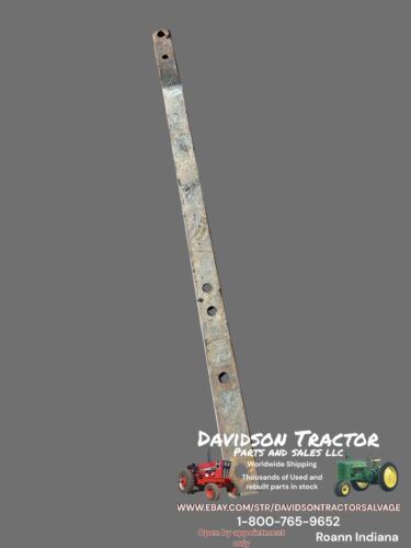 John Deere Late B Styled tractor original JD drawbar. Antique Tractor