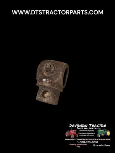 IHC Farmall A B Steering Rod Holder Clamp 6852-D
