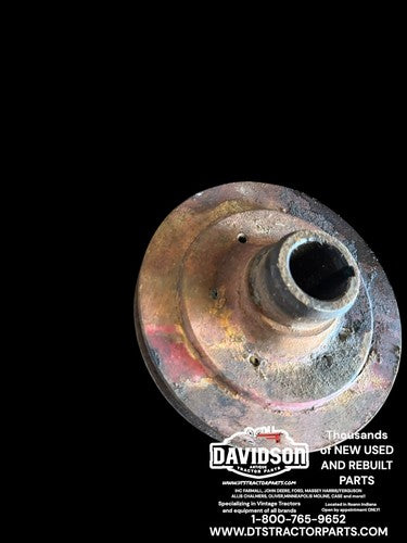 International 354 B-154 Diesel Front Crankshaft Pulley Antique Tractor