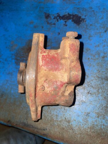 Farmall 300 350 400 450 distributor housing