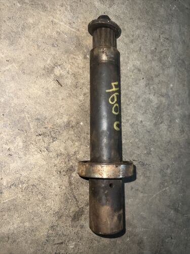 International Farmall 460 Utility Tractor IH PTO Power Take Off input shaft