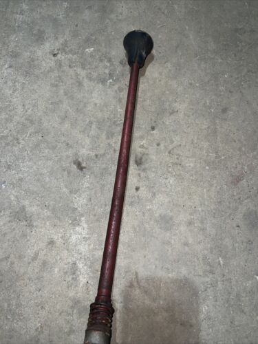International W-400 Wheatland Shifter Antique Tractor