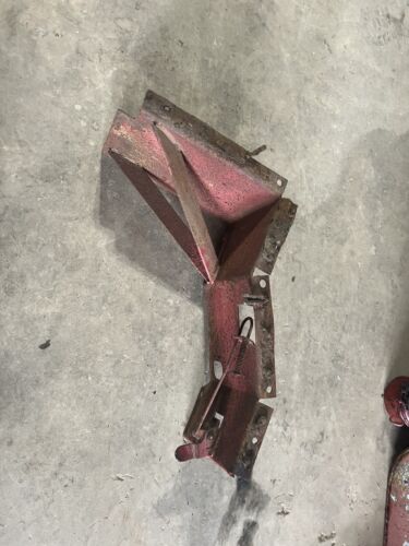 IHC Mcormick W9 Gas Right foot platform W9 International Antique tractor