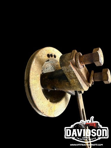 IhC Farmall Cub Low Boy 154 Fan Pulley With Bracket Antique Tractor