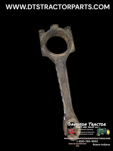 International IH 424 Tractor Connecting Rod 375595R1