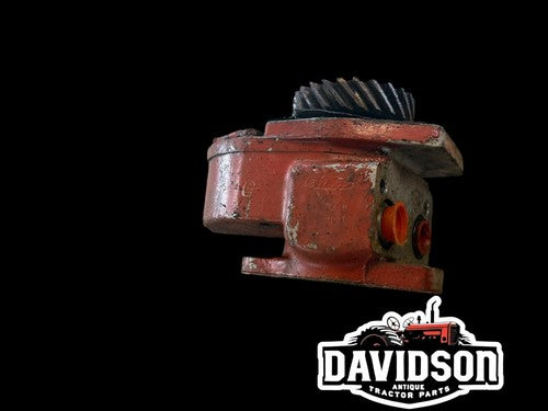 Farmall IH 300 350 tractor Good hydraulic pump assembly w/ drive gear