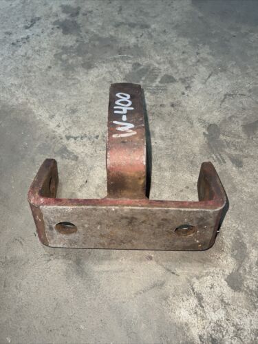International W-400 Wheetland 400 Farmall Rear Seat Bracket Antique Tractor