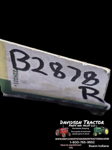 Exhaust Valve Fits John Deere B BO BR Tractors B363R B2878R New Old Stock