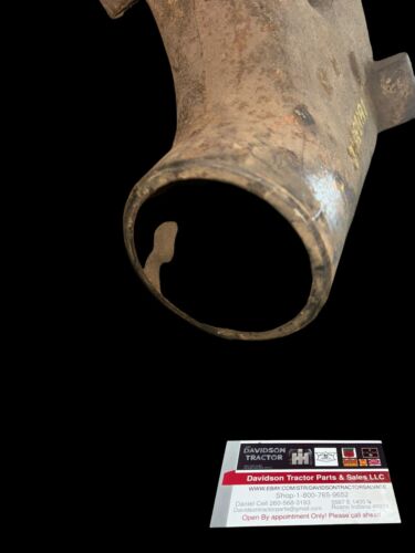 326521R1 IH Farmall 806 856 2806 2856 Exhaust Manifold  Antique Tractor