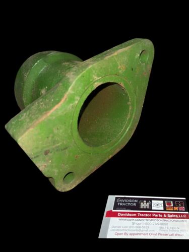 John Deere 620 630 A5321R upper radiator casting NEW OLD STOCK