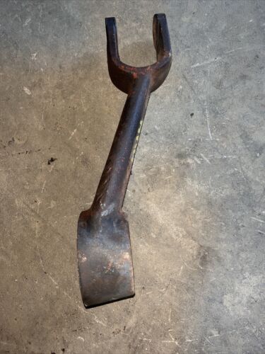 International 434 444 B414 tractor lift arm IH 3044375R1