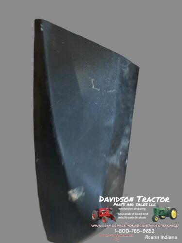 Kick Panel Black  - Left Hand fits John Deere 4040 4050 4240 4250 4440 R78168