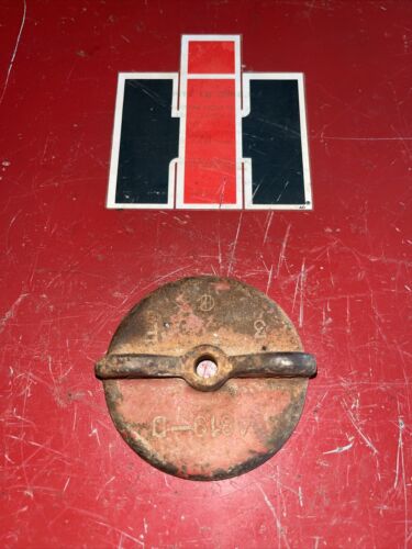 IH FARMALL H M SUPERS ENGINE OIL FILL CAP