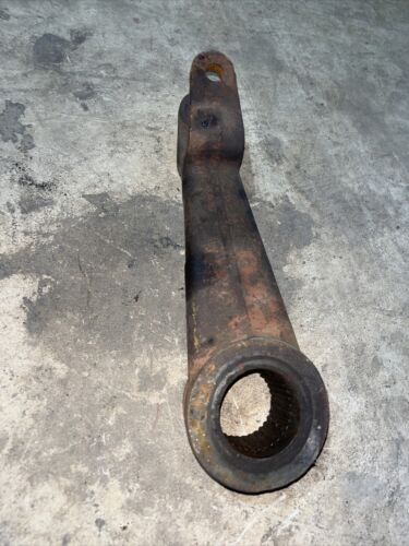 International 434 444 B414 tractor lift arm IH 3044375R1