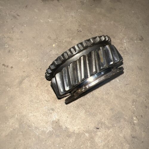 AT11671 John Deere 2010 Transmission 7th & 8th Gear w/ Bushing & Sleeve