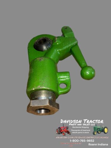 Housing L2837415 Fits John Deere 2855 2940 2950 3055 3150 3155 3255 820 830 940