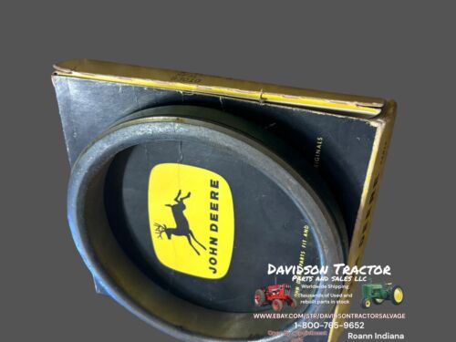 New Old Stock Genuine John Deere R34705R Seal