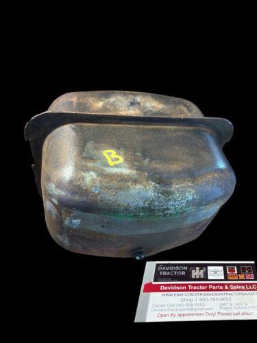 Original John Deere B Tractor Kerosene All Fuel Starter Tank AB2873R