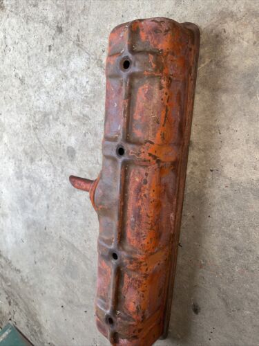 CASE DC ENGINE VALVE COVER